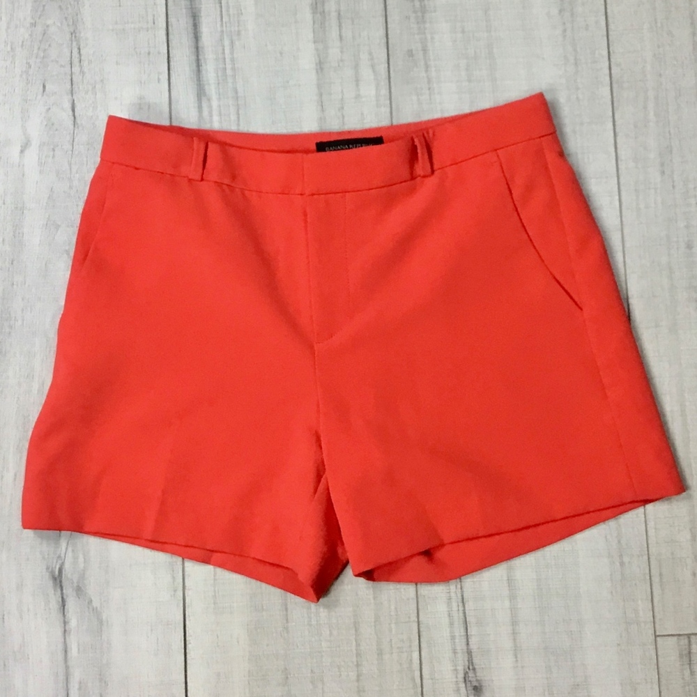 Banana Republic salmon dress shorts SZ 4 - Picture 2 of 5